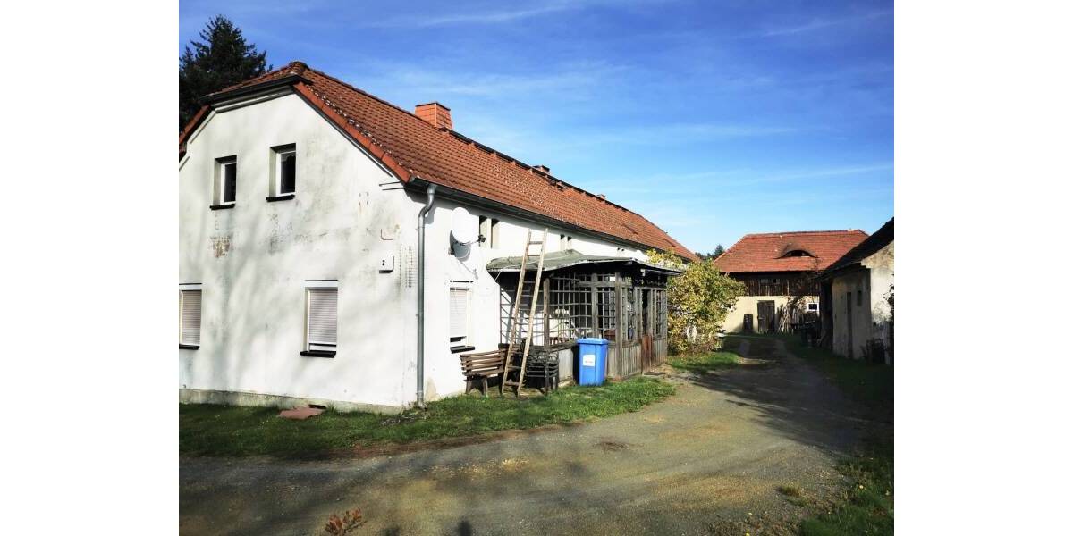Mehrfamilienhaus, Wohnhaus Bernsdorf - 8 Zimmer, 201 m&sup2;, 136.528&euro; | Angebot:25705468