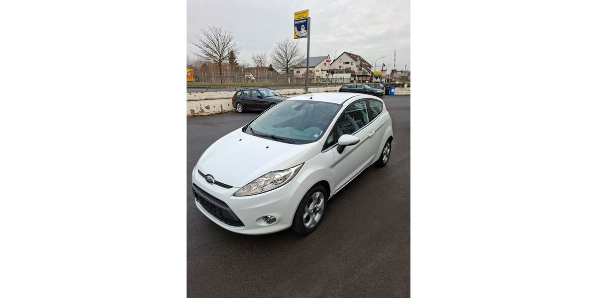 Ford Fiesta 192.220 km 3.799 &euro; Wiesentheid 97353