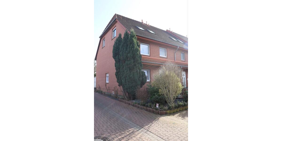 Reihenendhaus für Familien in Rethen zum Verkauf 7 zimmer