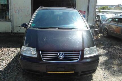 VW Sharan