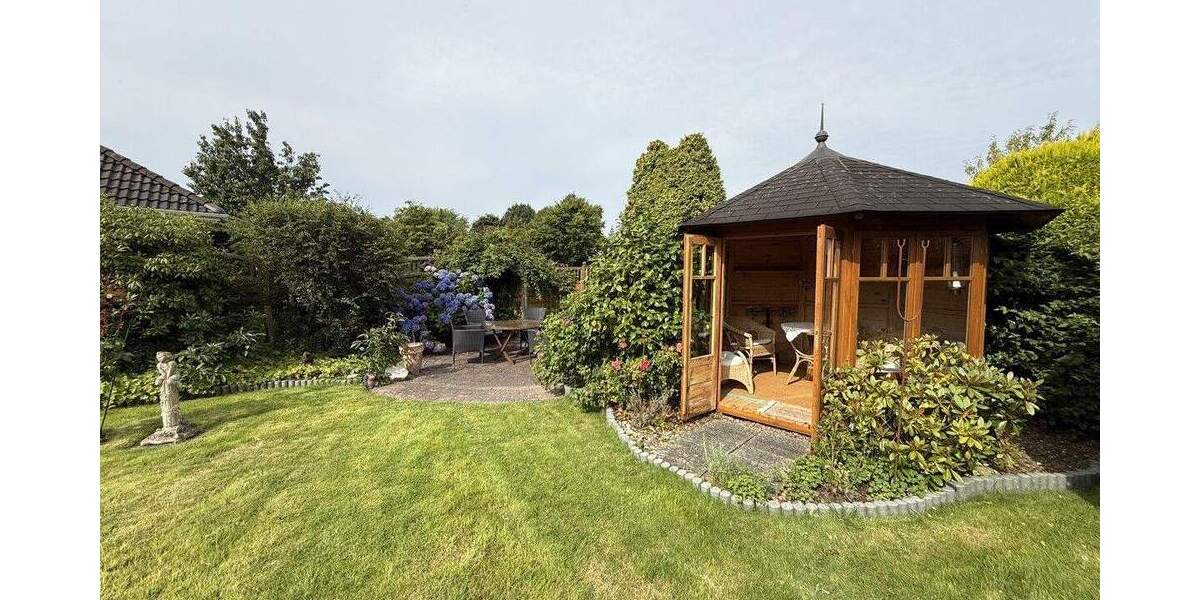 Einfamilienhaus Varel - 9 Zimmer, 185 m&sup2;, 375.000&euro; | Angebot:25399278