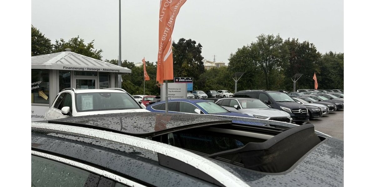 Skoda Superb 2.0 TSI STYLE/4x4/PANO/KAMERA/MEMORY/DAB 145.673 km 19.900 € Villingen-Schwenningen 78054