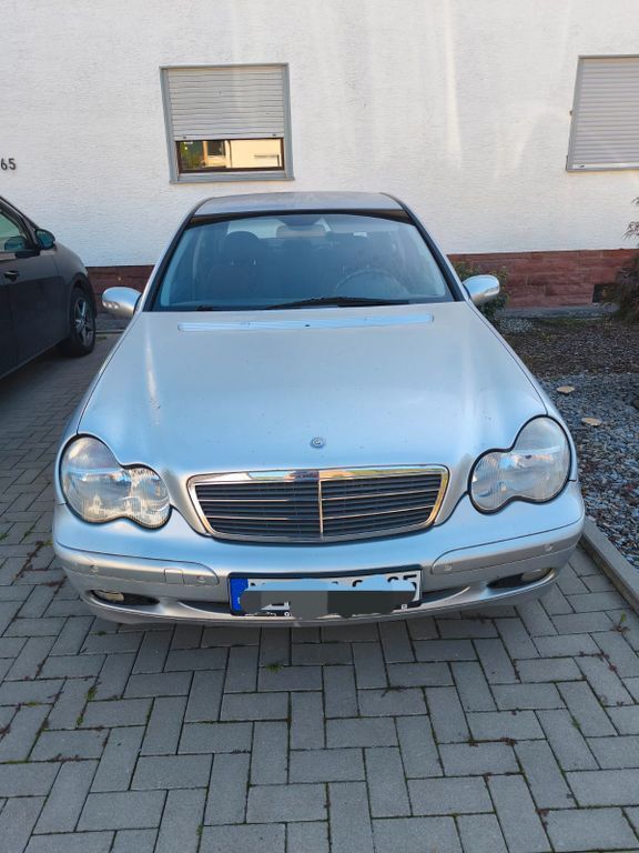 220