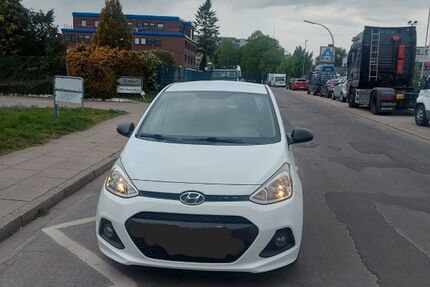 Hyundai i10 141.638 km 5.850 &euro; Hamburg 22455