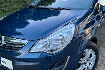 Opel Corsa 125.000 km 4.390 &euro; Reutlingen 72766