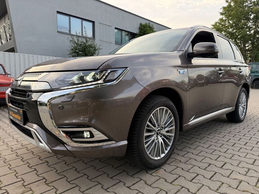 Mitsubishi Outlander 65.000 km 19.990 € Mühldorf am Inn 84453