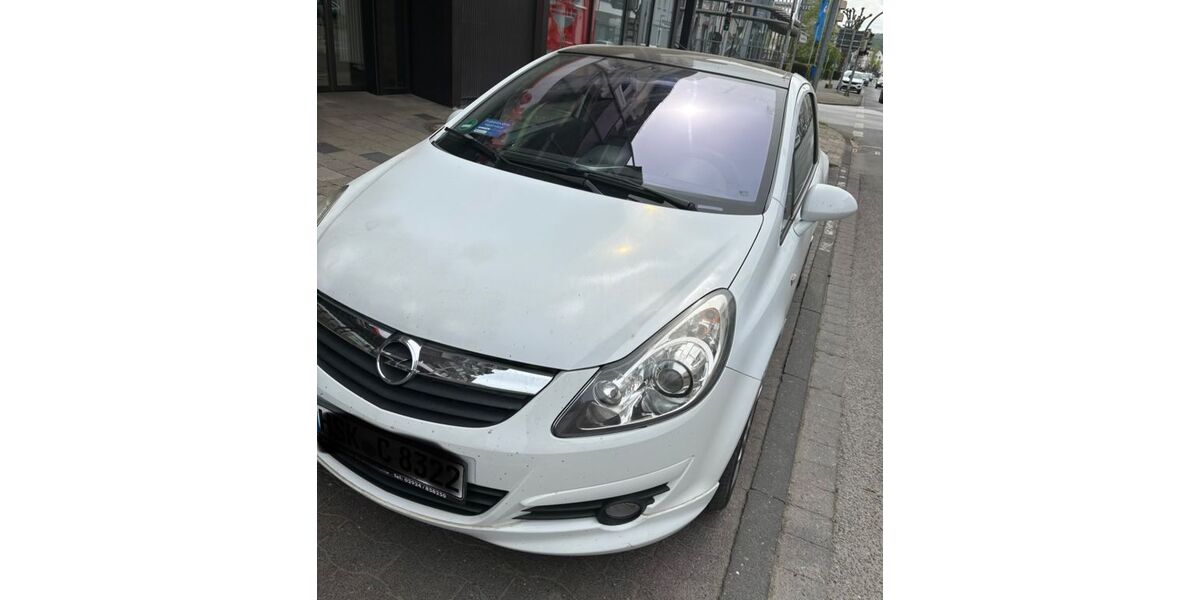 Opel Corsa 148.000 km 3.300 &euro; Arnsberg 59821
