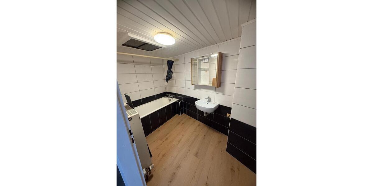 Einfamilienhaus Runkel - 5 Zimmer, 120 m&sup2;, 1.200&euro; | Angebot:24748814