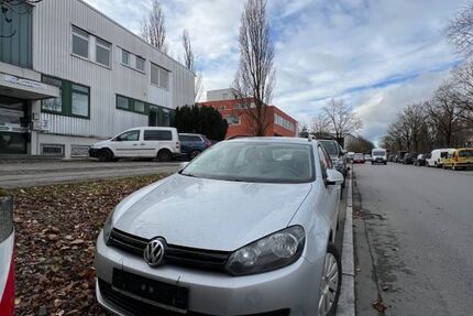 VW Golf 220.000 km 3.900 &euro; München 81379