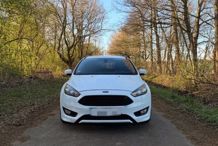Ford Focus 89.500 km 9.500 &euro; Nienhagen 29336