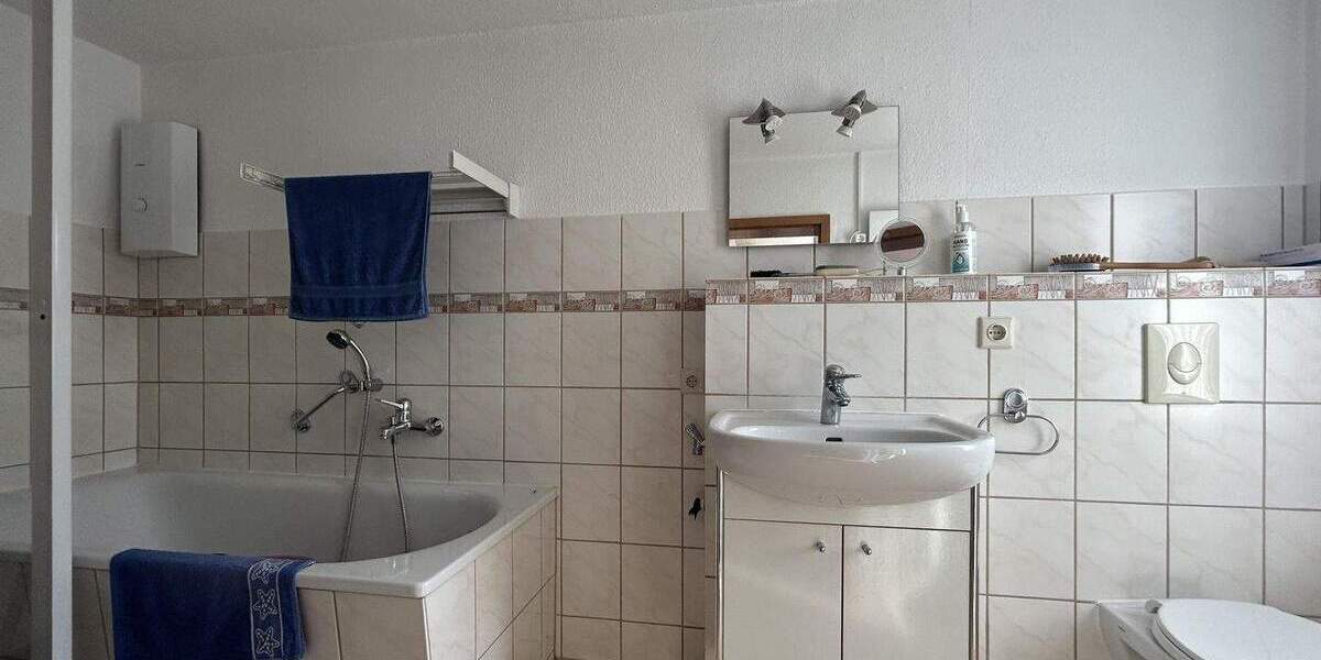 Einfamilienhaus Bliesdorf Metzdorf - 6 Zimmer, 166 m&sup2;, 120.000&euro; | Angebot:25877366