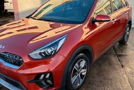 Kia Niro 84.200 km 15.900 &euro; Rostock 18069