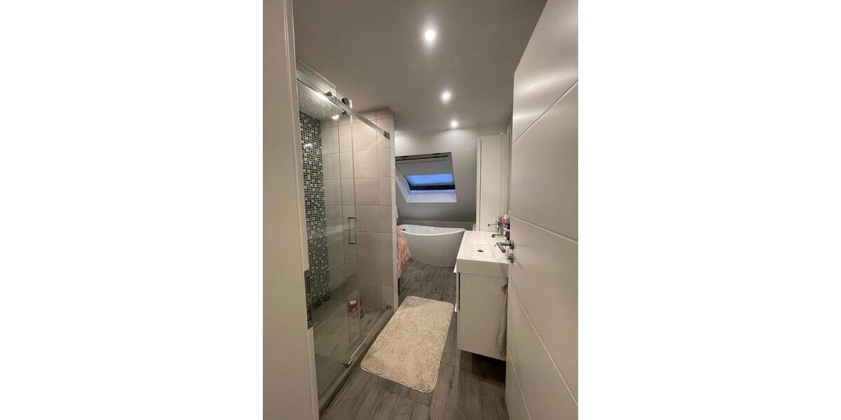 Mehrfamilienhaus, Wohnhaus Heilbronn Kernstadt - 9 Zimmer, 260 m&sup2;, 730.000&euro; | Angebot:27259199