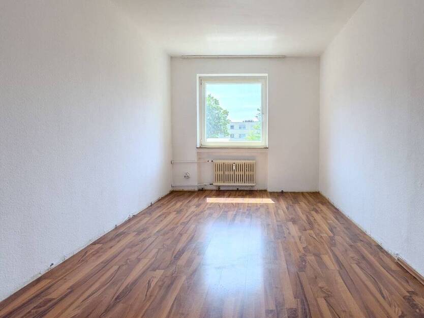 Attraktive 3-Zimmer-Wohnung mit Loggia und guter Energieeffizienz in Duisburg-Süd - sofort frei!