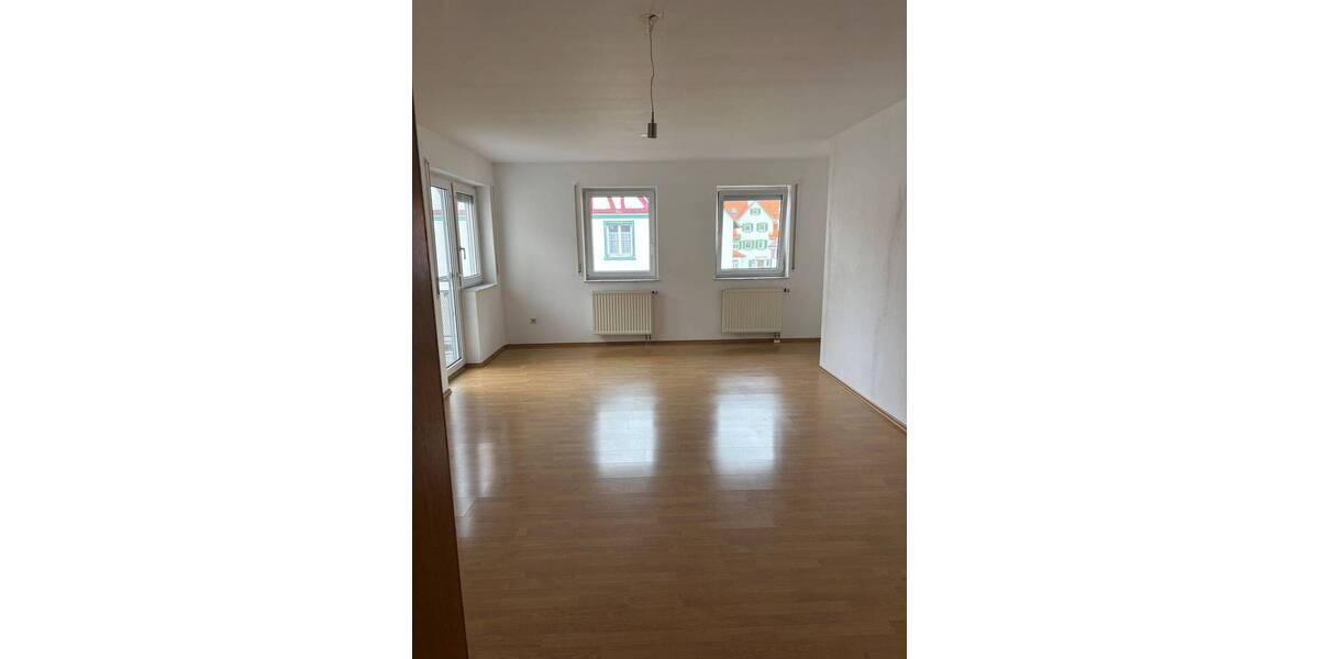 Etagenwohnung Scheer - 4 Zimmer, 100 m&sup2;, 195.000&euro; | Angebot:25729743