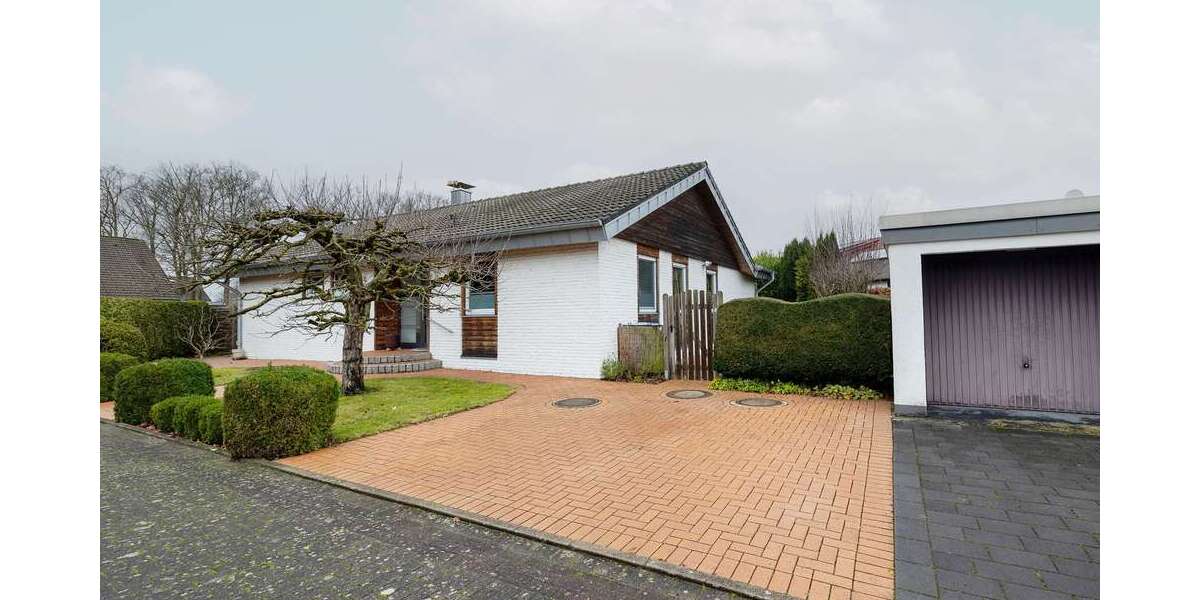 Haus zum Kaufen in Schloß Holte-Stukenbrock 455.000 € 124.64 m² 4 zimmer