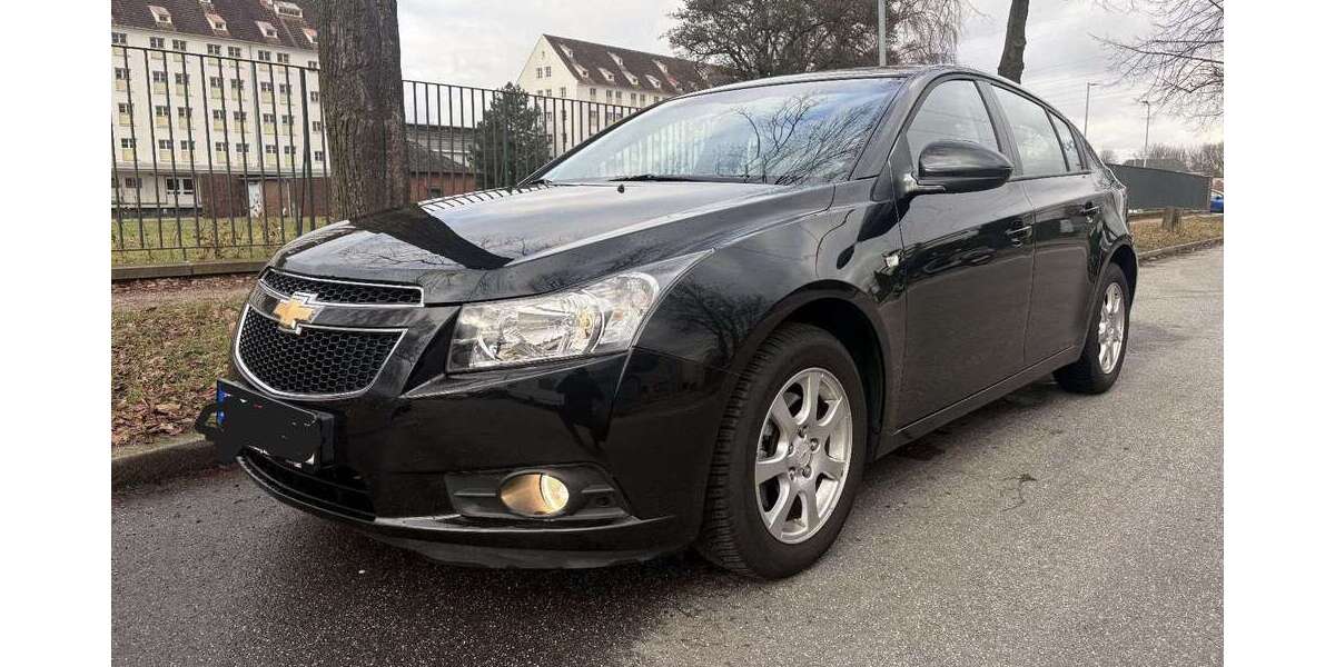 Chevrolet Cruze 64.000 km 6.990 &euro; Hamburg 22045