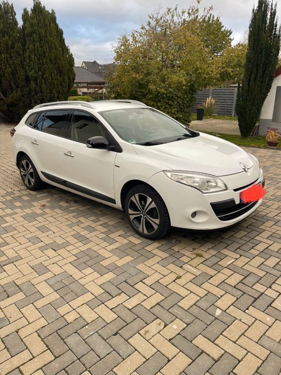 Renault Megane 228.846 km 4.275 € Göttingen 37079