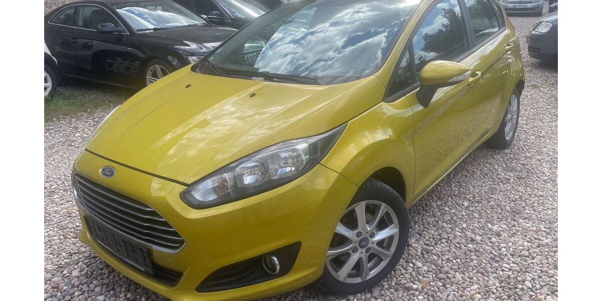 Ford Fiesta 159.000 km 4.450 &euro; Berlin 10245