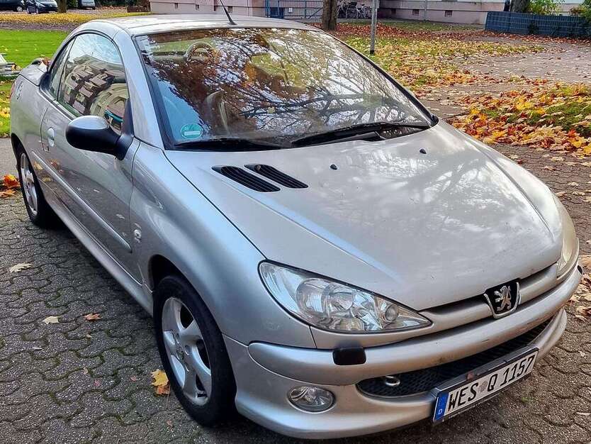 Peugeot 206 180.000 km 900 € Moers 47441