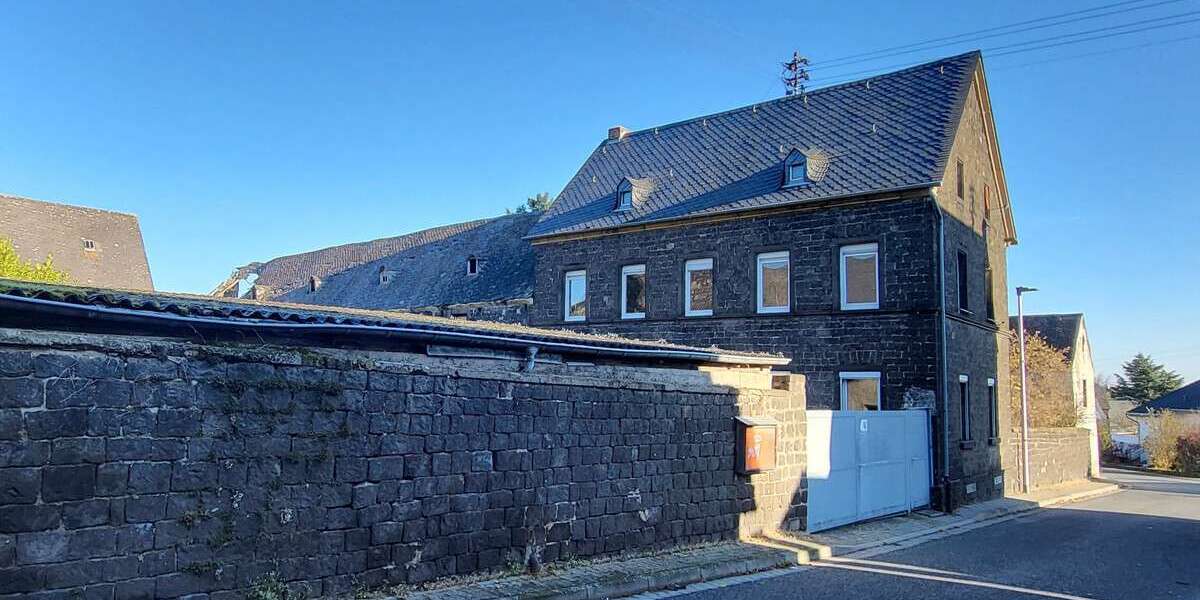 Einfamilienhaus Mayen / Hausen bei Mayen Hausen bei Mayen - 5 Zimmer, 135 m&sup2;, 333.000&euro; | Angebot:24306680