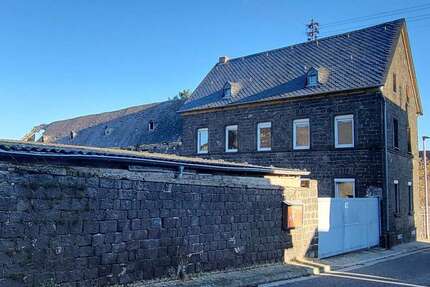 Haus Mayen / Hausen bei Mayen Hausen bei Mayen - 5 Zimmer, 135 m&sup2;, 333.000&euro; | Angebot:24306680