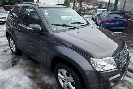 Suzuki Grand Vitara 64.000 km 9.600 &euro; Göttingen 37081