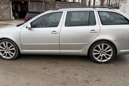 Skoda Octavia 225.000 km 4.499 &euro; Geseke 59590
