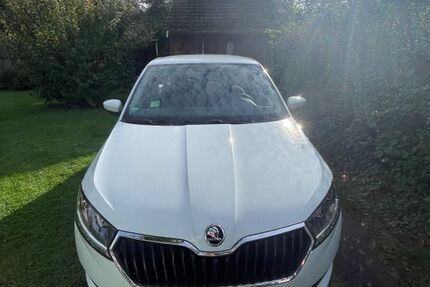 Skoda Fabia 77.299 km 9.200 &euro; Berlin 10115