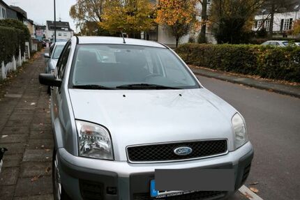 Ford Fusion 174.000 km 2.500 € Leverkusen 51379