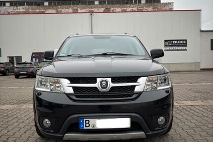 Fiat Freemont 179.000 km 8.999 &euro; Berlin 13403