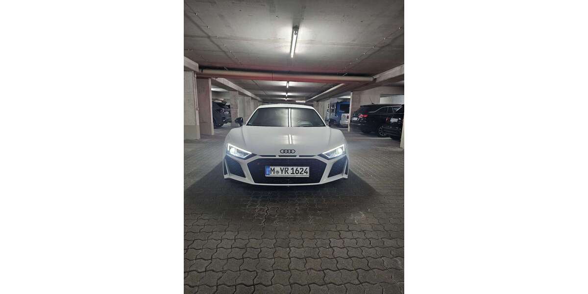 Audi R8 50.000 km 112.000 &euro; München, Landeshauptstadt 81369