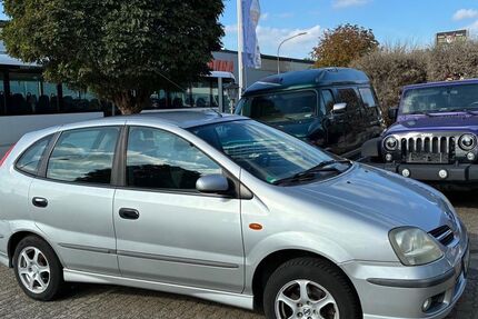 Nissan Almera 137.000 km 3.900 € Barmstedt 25355