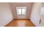 Gemütliche 3-Zimmer-Wohnung mit Balkon und Einbauküche - Dachgeschoßwohnung Chemnitz Altendorf | Angebot:25098842