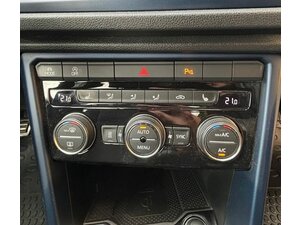 VW T-Roc United 89.800 km 17.599 &euro; Battenberg 35088