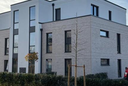 Haus Schloß Holte-Stukenbrock Stukenbrock - 2 Zimmer, 74 m&sup2;, 995&euro; | Angebot:25045469