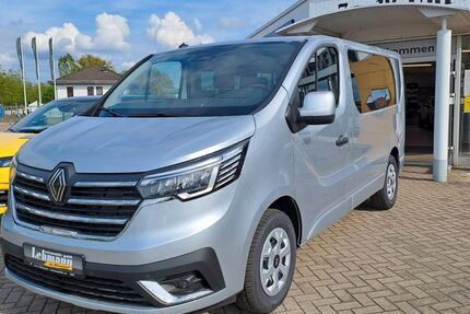 Renault Trafic 8.000 km 45.990 &euro; Elsterwerda 04910