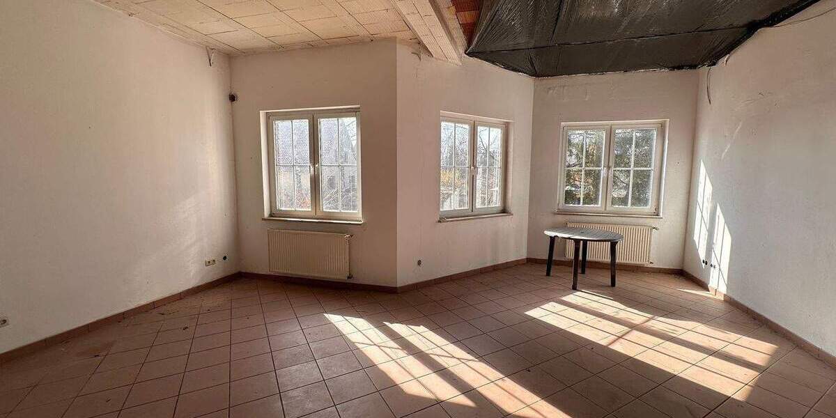 Gewerbeobjekt Saalfeld/Saale Dittrichshütte - 4 Zimmer, 2 m&sup2;, 179.000&euro; | Angebot:26554996