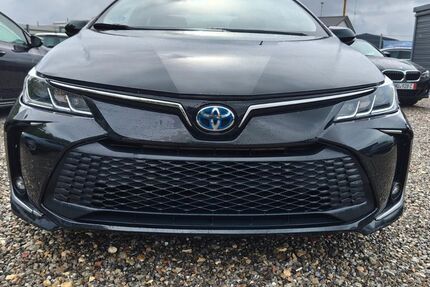 Toyota Corolla 285.000 km 13.900 &euro; Elchingen 89275
