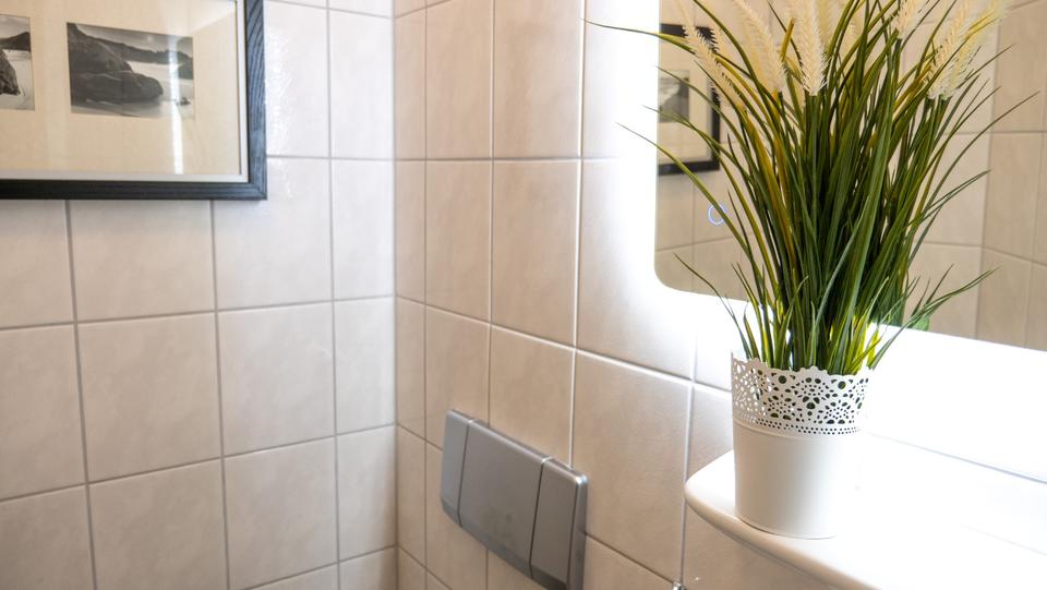 3 Zimmer Penthouse-Wohnung exklusiv möbliert Sellin Rügen zu ve 3 zimmer