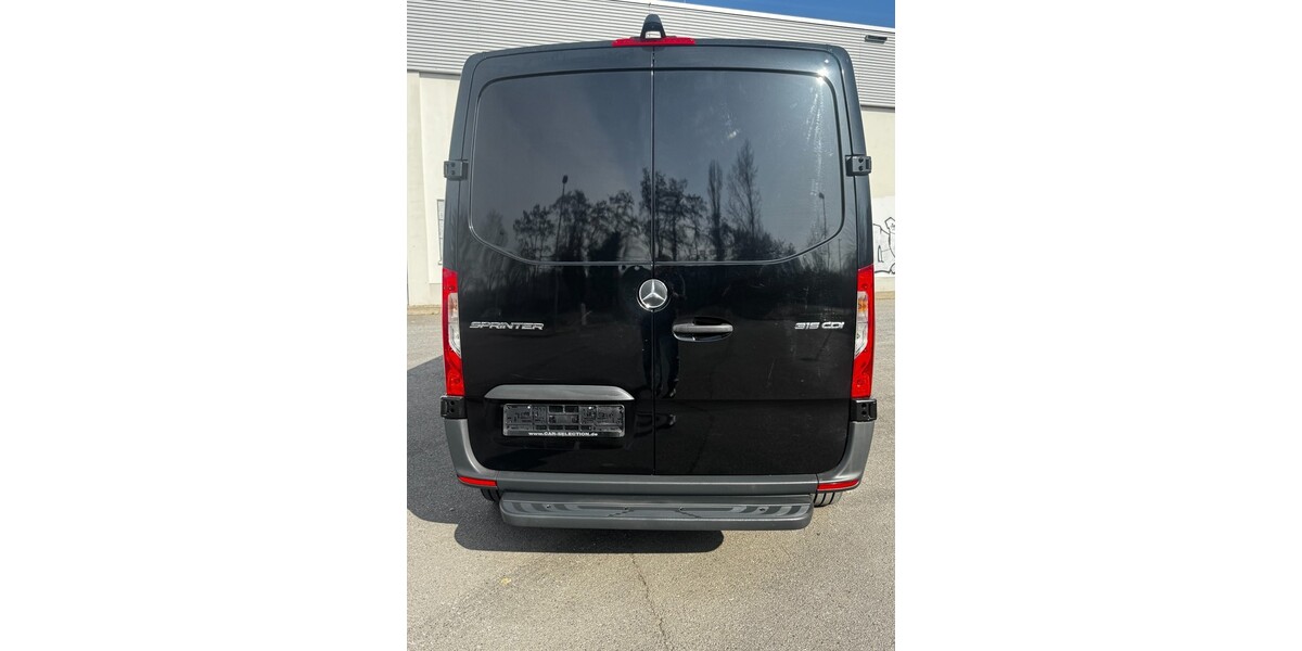 Mercedes-Benz Sprinter 315 CDI 26.951 km 29.990 &euro; Berlin 10178