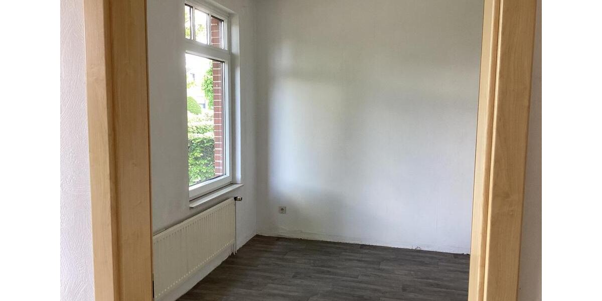 Einfamilienhaus Zetel - 6 Zimmer, 160 m&sup2;, 295.000&euro; | Angebot:27094507