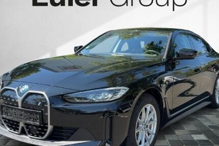 BMW i4 63.707 km 31.499 &euro; Frankfurt 60314