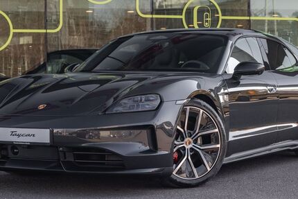 Porsche Taycan 1.900 km 145.795 &euro; Kleinmachnow 14532