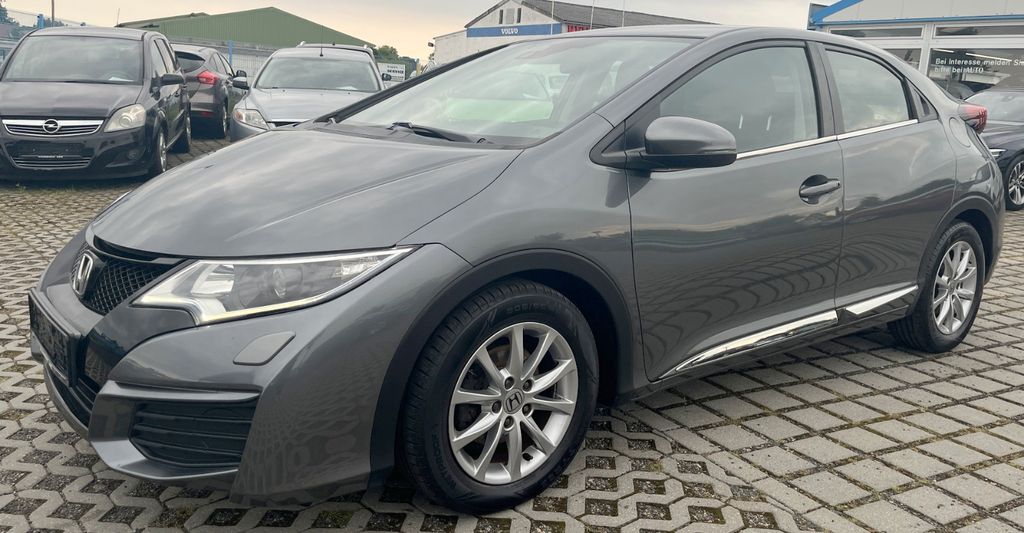 Honda Civic 139.000 km 9.200 &euro; Kodersdorf 02923