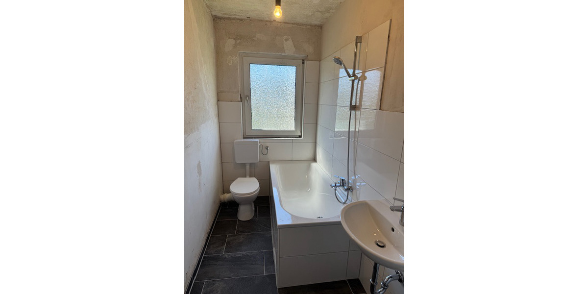 Etagenwohnung Duisburg Mittelmeiderich - 3 Zimmer, 56 m&sup2;, 440&euro; | Angebot:26345395