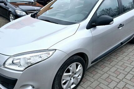 Renault Megane 124.500 km 3.990 &euro; Chemnitz 09114