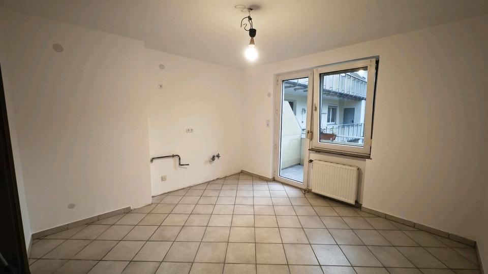 Etagenwohnung Mönchengladbach - 2 Zimmer, 75 m&sup2;, 700&euro; | Angebot:26677964