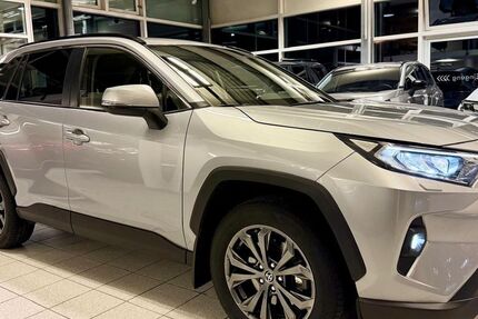 Toyota RAV 4 72.072 km 32.898 &euro; Poing bei München 85586