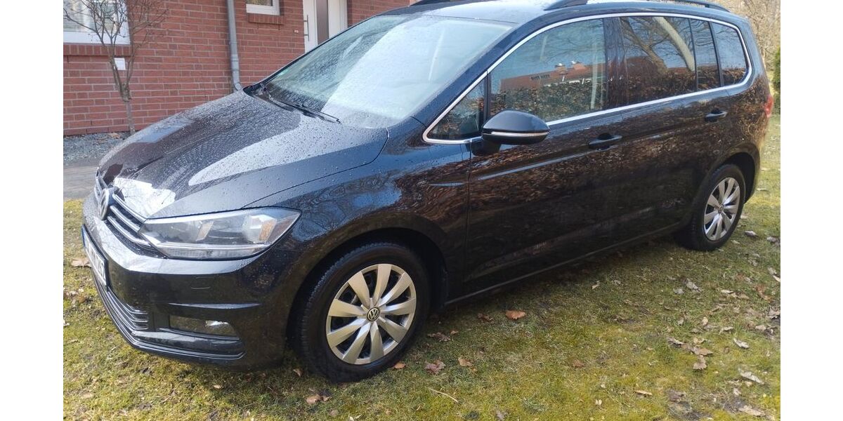 VW Touran 124.000 km 14.900 &euro; Altenholz 24161